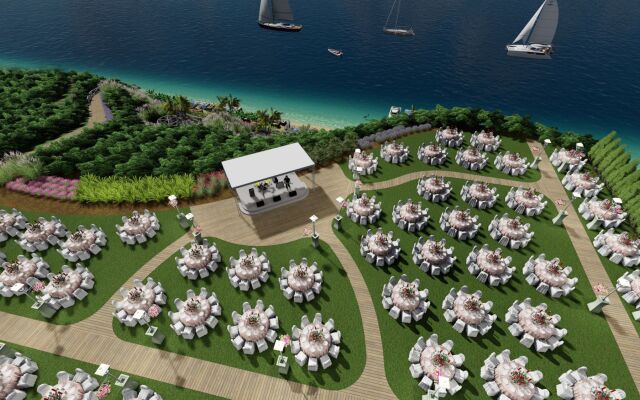The Nowness Luxury Hotel & Spa (Adults Only 16+)