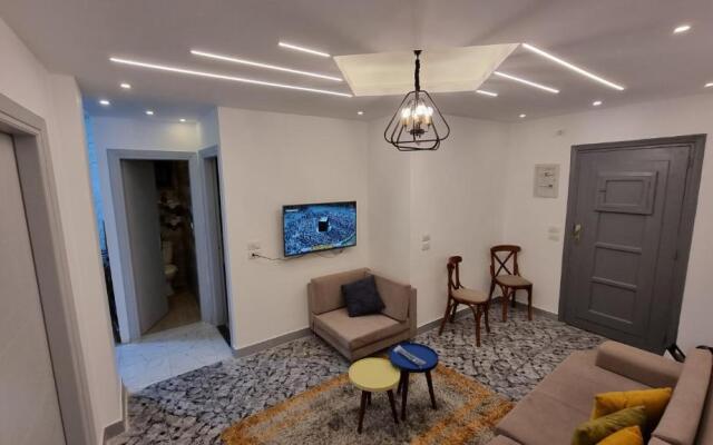 Alex Gate apartment - families only