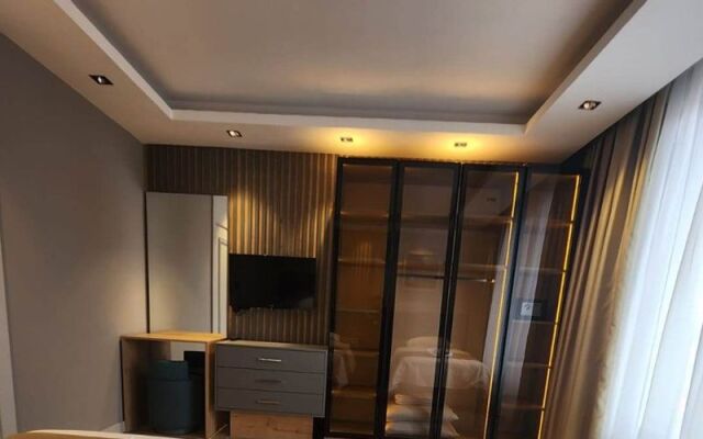 Lion Hill Resort Otel