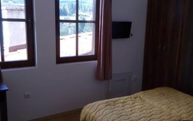 Bonchova House Guest House