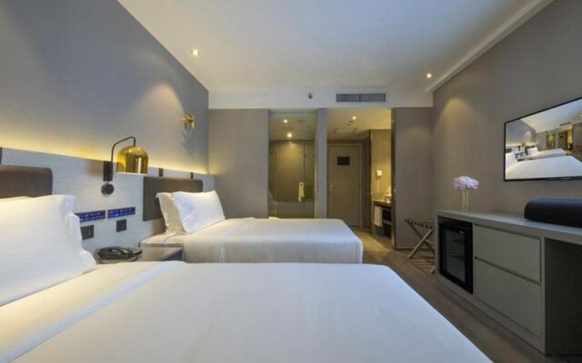 Overseas Chinese Hotel
