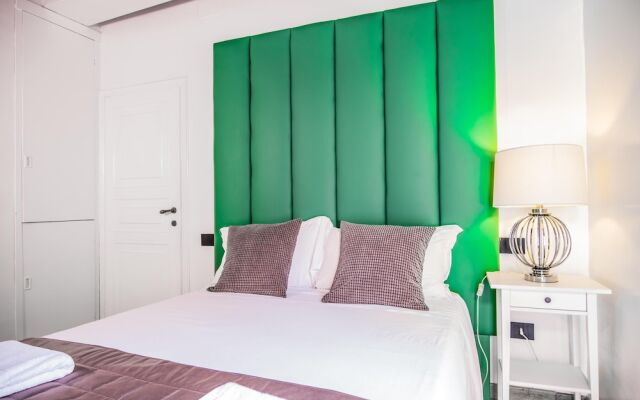 Trevi Queen Apartments