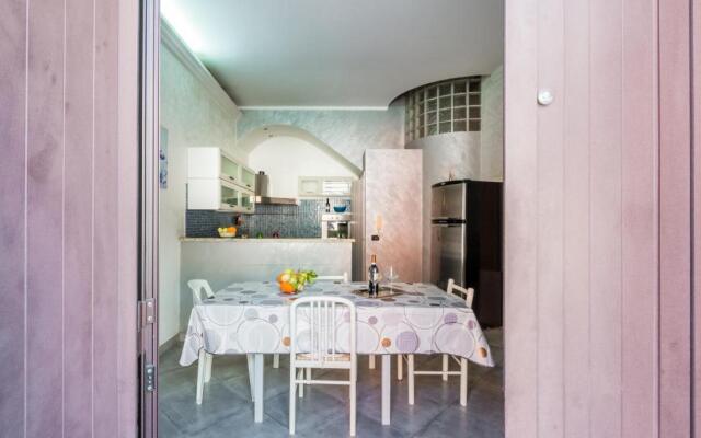 Lilla's house near the beach, parking & wifi