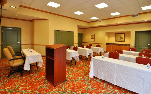 Country Inn & Suites by Radisson, Pensacola West, FL