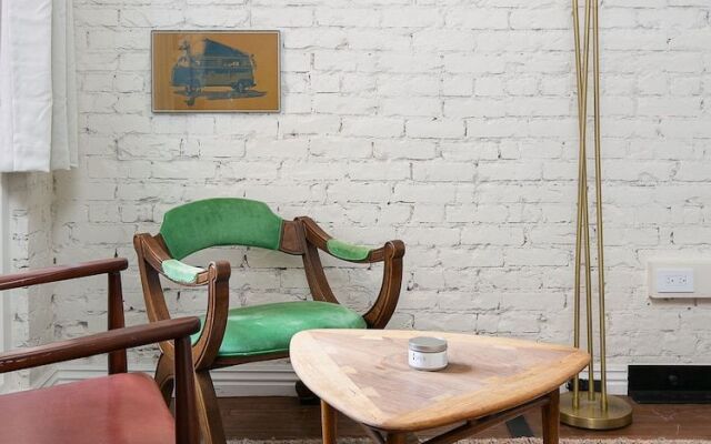 CDC Cleaning Standard! Studio Near Hollywood