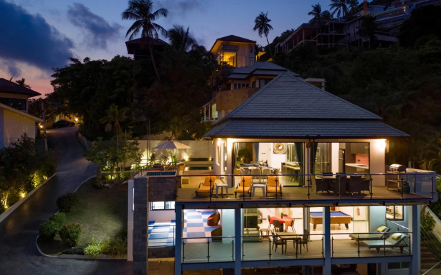 Tropical Villa