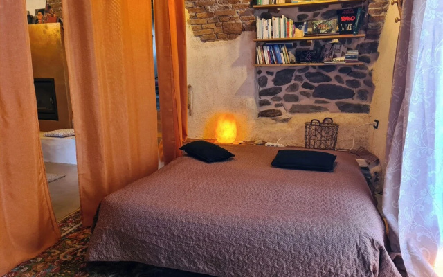 CasaRosada Wellness Guest House