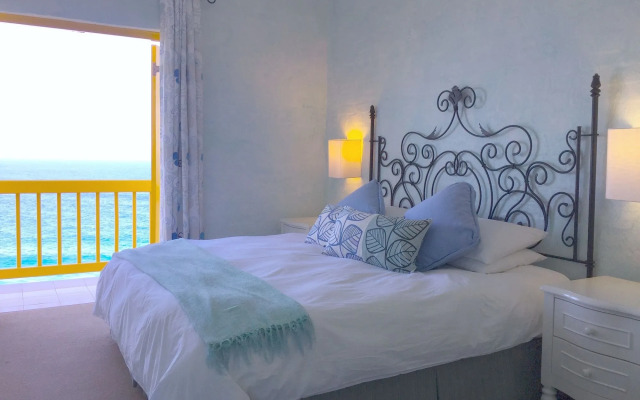 20 Akrotiri Santorini