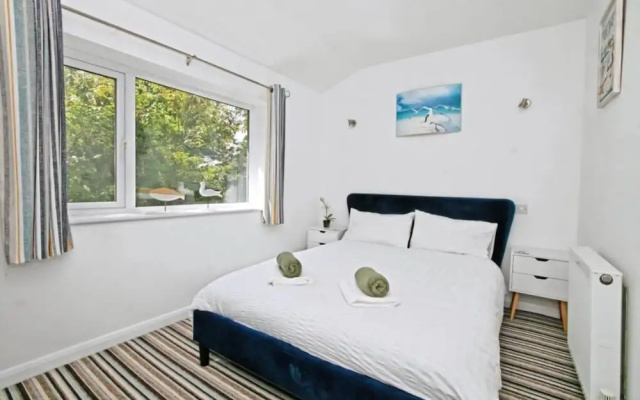 Atlantic Reach Cozy 2-bed With Parking