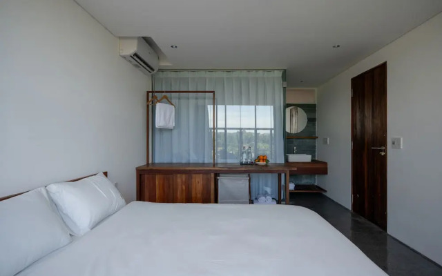 Scarlet Pavilion Homestay