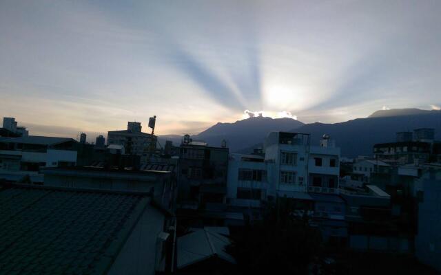 Happy Hualien Bed and Breakfast