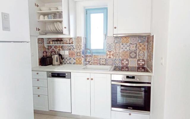 Aeriko Apartment in Paros