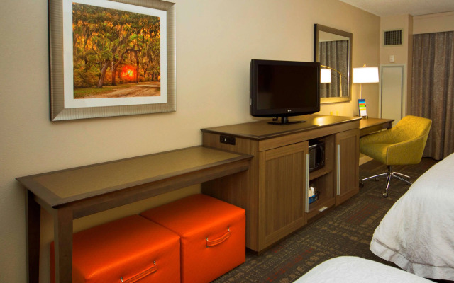 Hampton Inn & Suites Valdosta/Conference Center