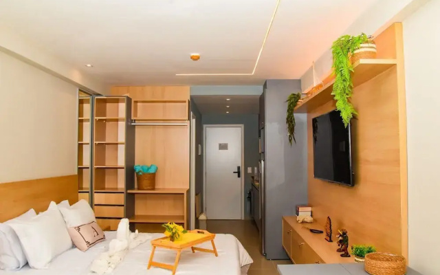 Lanai Beach Residence