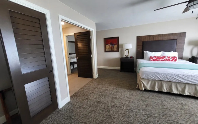 Private Condos, View will Vary, with Corporate Rental Car Savings Code Included
