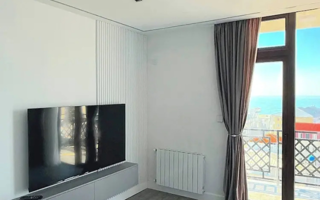 Stunning Penthouse With Sea, Mountain & City Views Central Kobuleti This Elegant