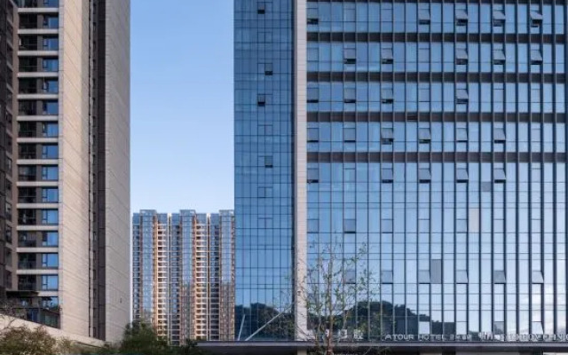 Sanshi Youth Art Apartment (Linhai Yintai)