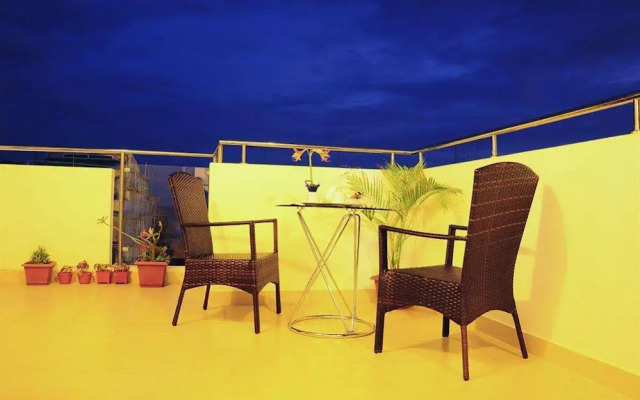 HolidayMakers Inn