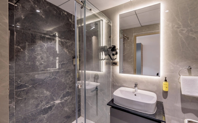 SKYLA Studios & Suites - Kondapur