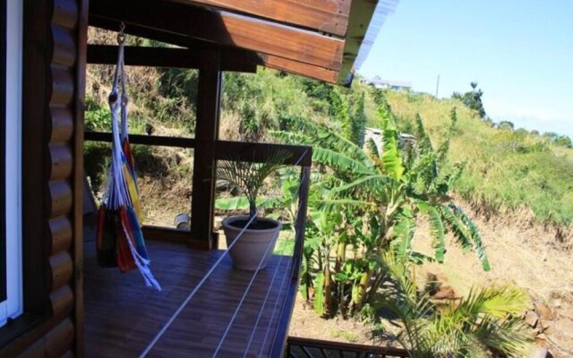 Bungalow with One Bedroom in Petite Ile, with Wonderful Sea View, Furnished Garden And Wifi - 9 Km From the Beach