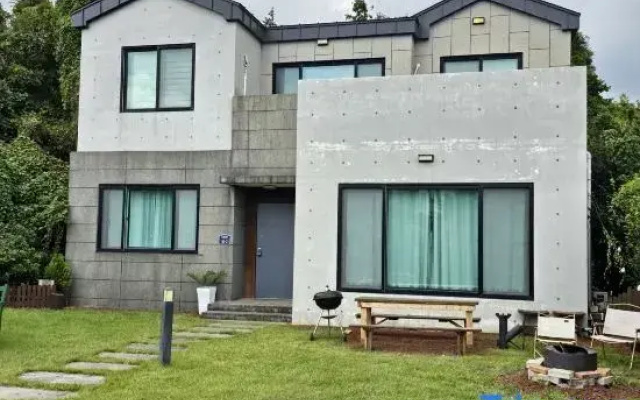 Shine Village 143