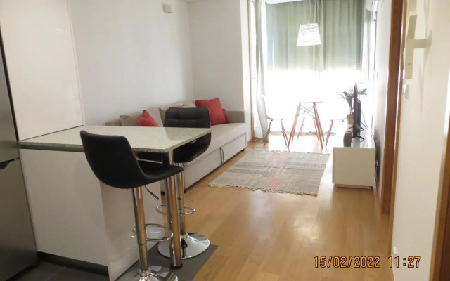 Oporto Yellow Apartments
