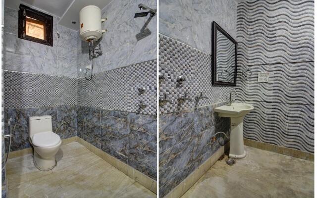 OYO Home 78803 Elegant Studio Rohini