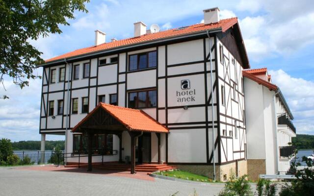 Hotel Anek