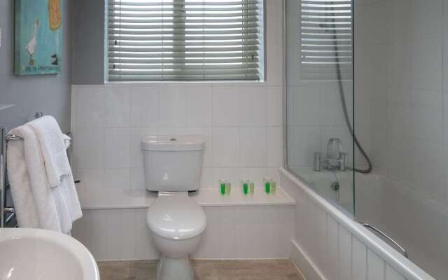 George Hotel, BW Signature Collection