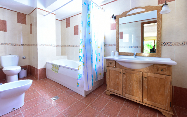 Limnionas Bay Village Hotel