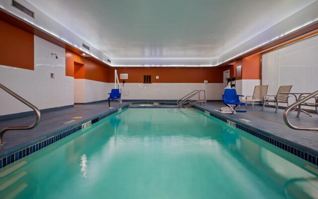 Fort Pontchartrain Detroit, a Wyndham Hotel