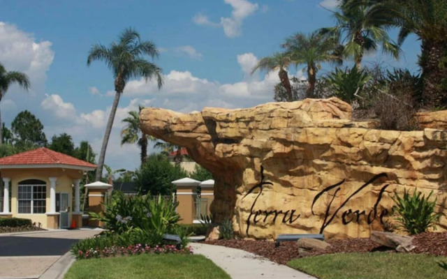 139 Stunning Home Inside Disney Area