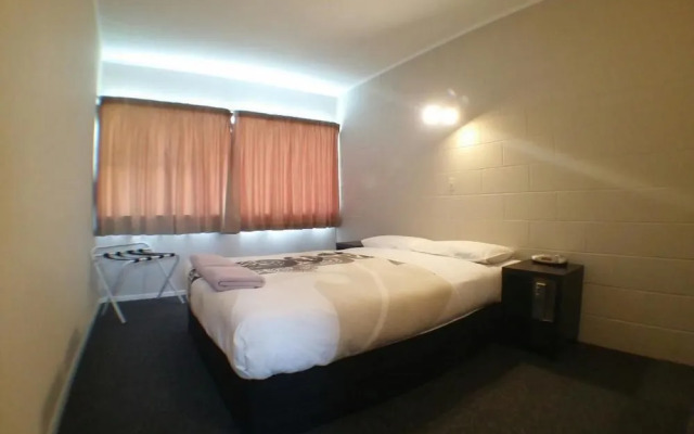 Takanini Park Motor Lodge