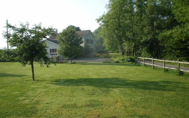 Red Cardinal Bed and Breakfast