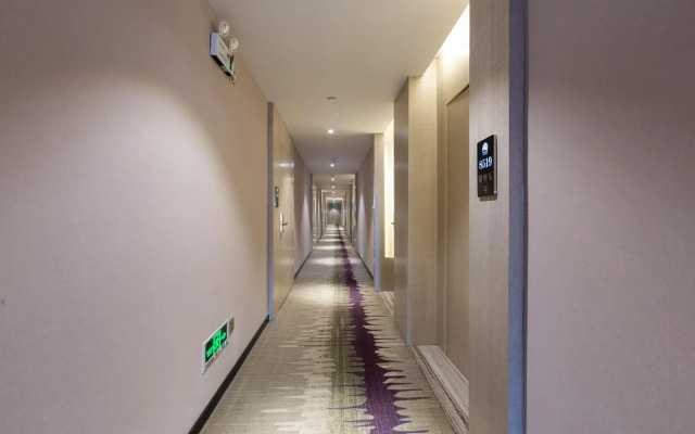 Warmyes Business Hotel
