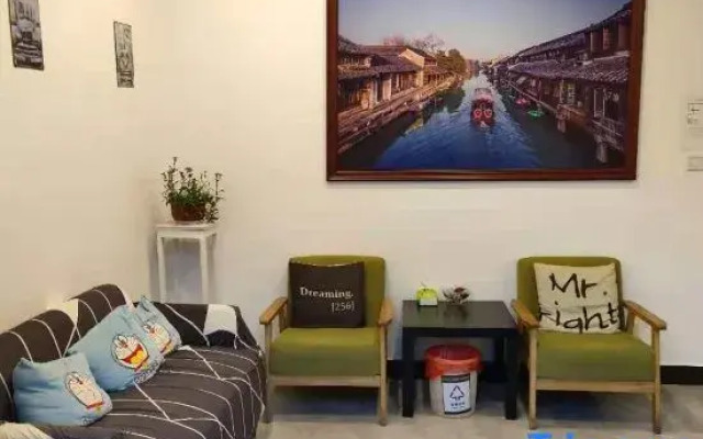 Yibaling Theme Hotel