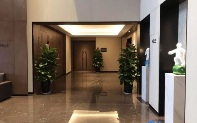 Zhengshang Jianguo Hotel Zhengzhou East Railway Station