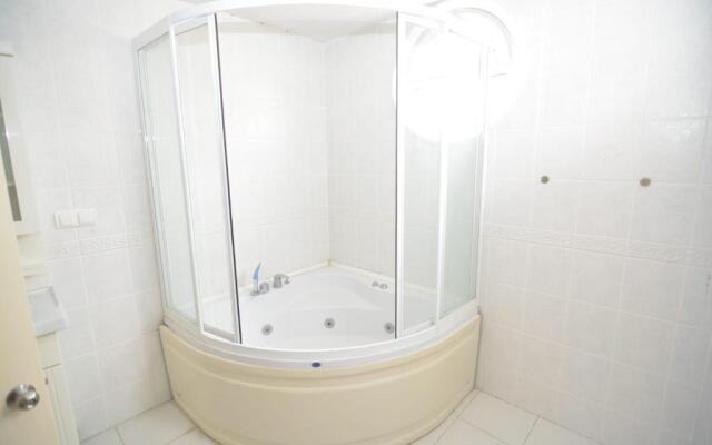 Bella Villa 6
