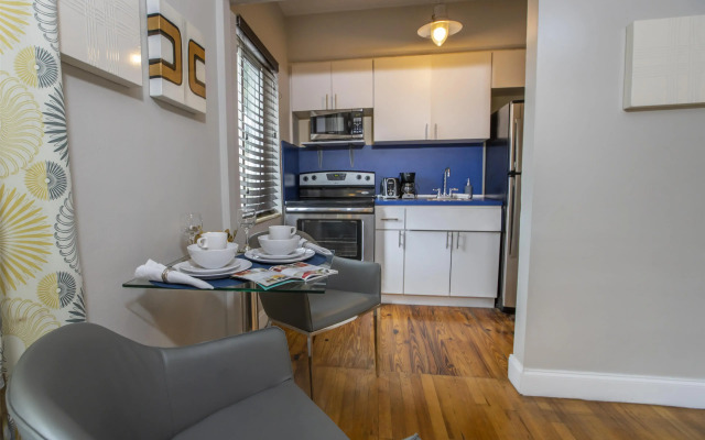 Beachside Apartment Hotel