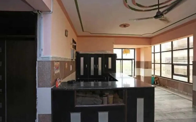 Hotel Bombay Central Agra