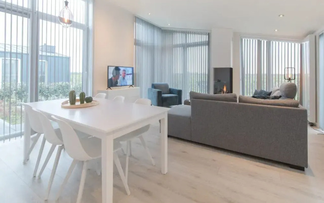 Beautiful Chalet With Unobstructed View in Zeeland