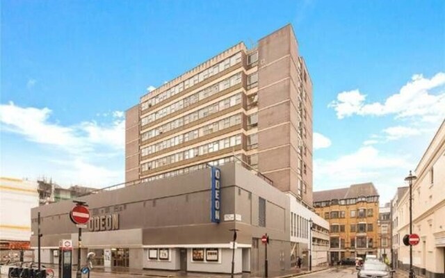 Piccadilly Holiday Apartment