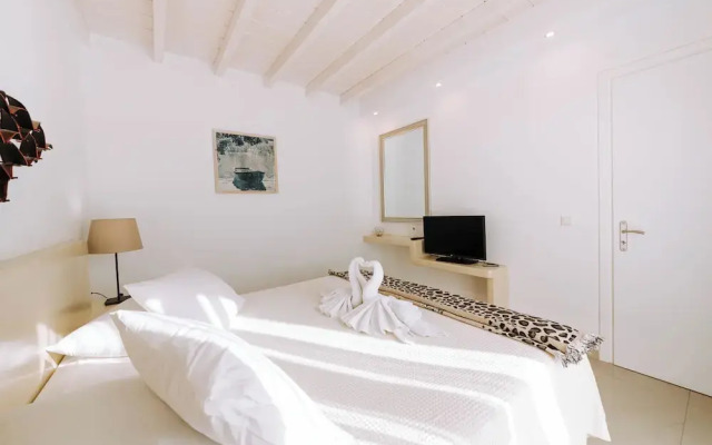 Naxian Emerald Hotel