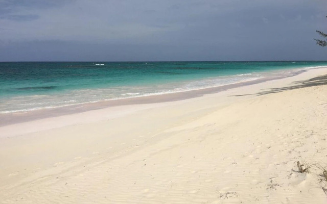 Seven Palms by Eleuthera Vacation Rentals