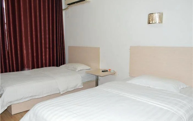 Yichang Shenlong Hotel