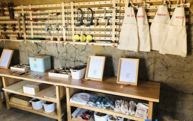 Yungu Shanfang Hostel