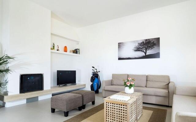 Beautiful villa with pool and airco-VILLA PAVONE