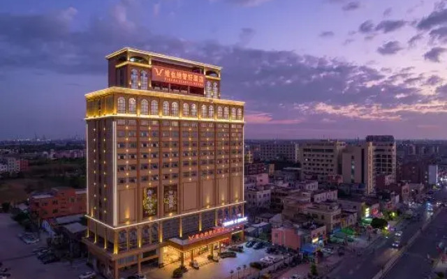 Vienna Classic Hotel (Jieyang Huilai Kuihe Avenue Longjiang)