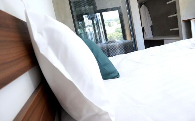Urban Habitat Executive Suites