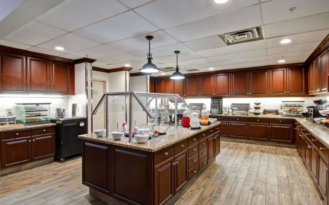 Homewood Suites by Hilton Newark-Cranford